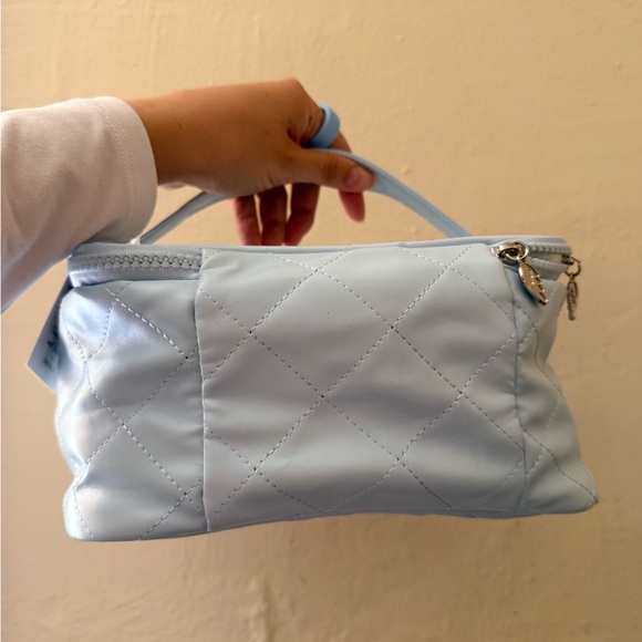 Hello Kitty Light Blue Quilted Kids Bag - Picture 3 of 6